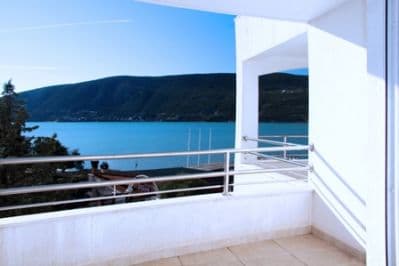 balcony_in_the_suite