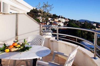 sea_view_balcony